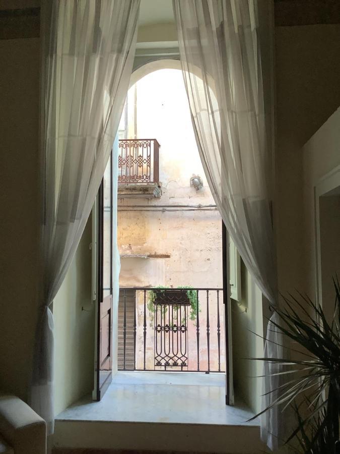 Palazzo Cariddi Nardò Exterior foto